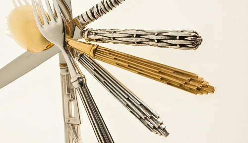 Individual pieces. - © Lauret Studio