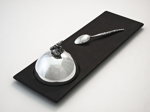 Mise-en-bouche tray, dome ANTINEA, ORYX moka spoon. - © Lauret Studio