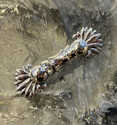 Collection PHOENIX, knife rest, design Richard LAURET 2023.jpg - © Lauret Studio
